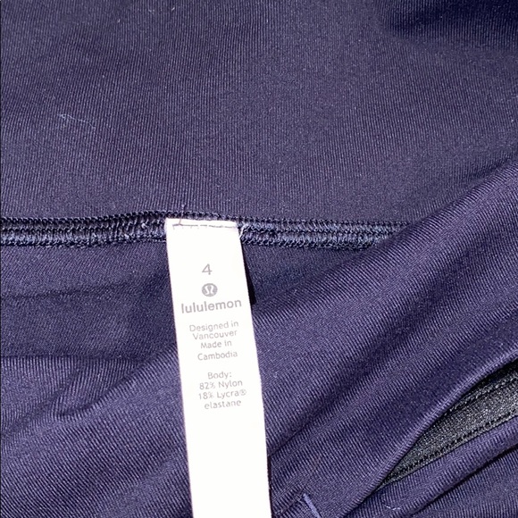 Lululemon black leggings - Picture 2 of 3